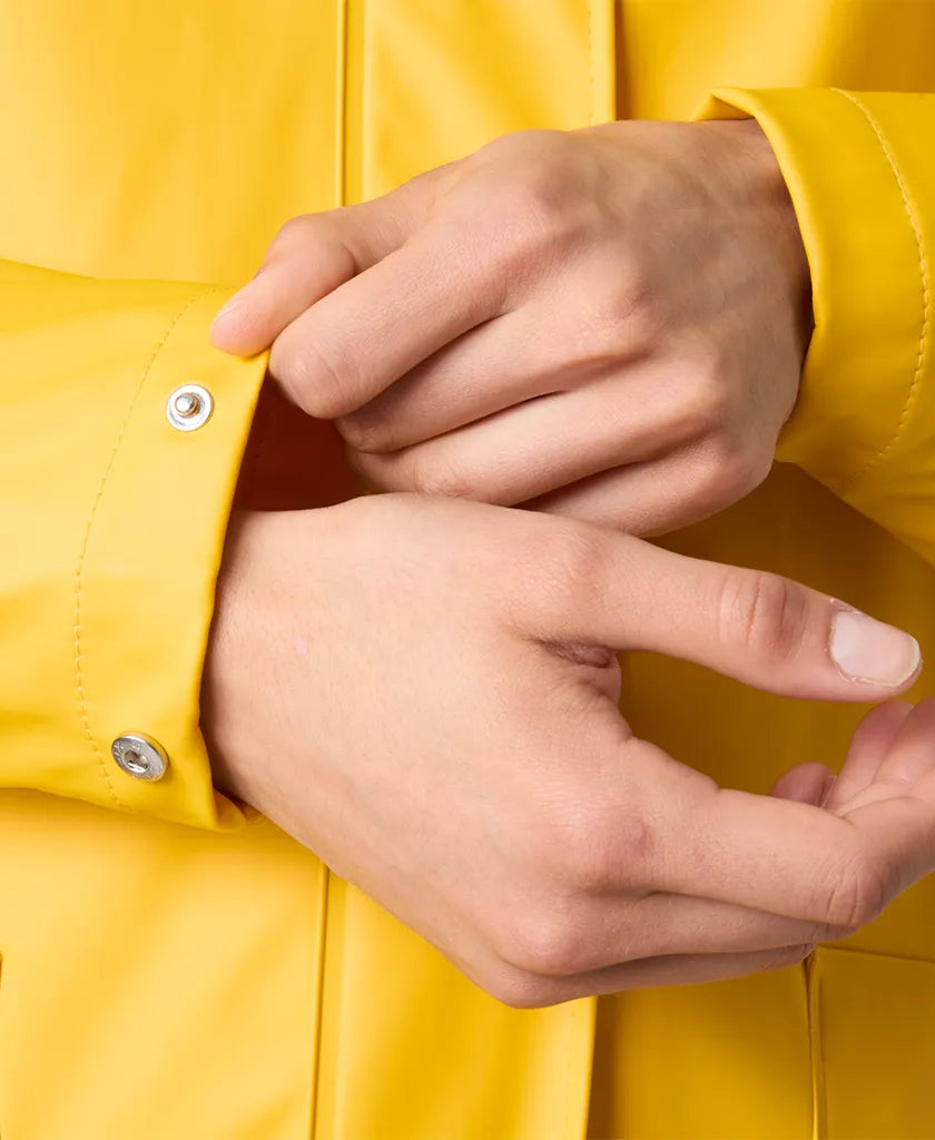 344 ESSENTIAL YELLOW