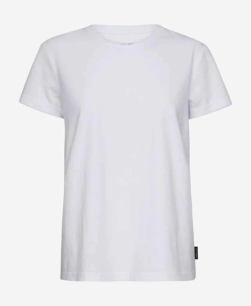 001 WHITE